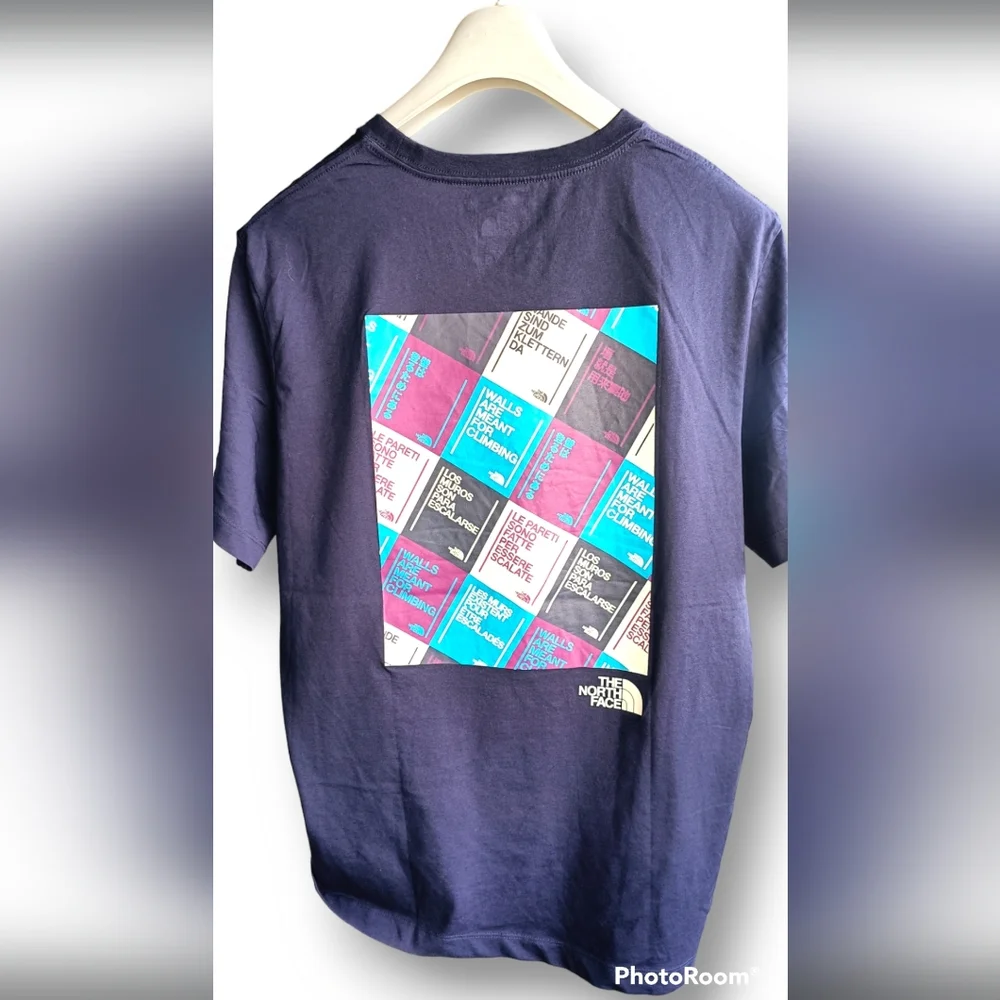 The North face back print crew neck tshirt - Picture 5 of 8